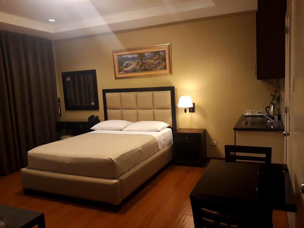 Prism Hotel Angeles Dış mekan fotoğraf